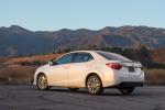 Toyota Corolla LE Eco 2016 года (NA)